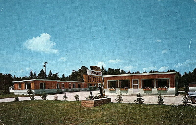 Lockes Motel & Restaurant (Seney Country Inn) - Vintage Postcard (newer photo)